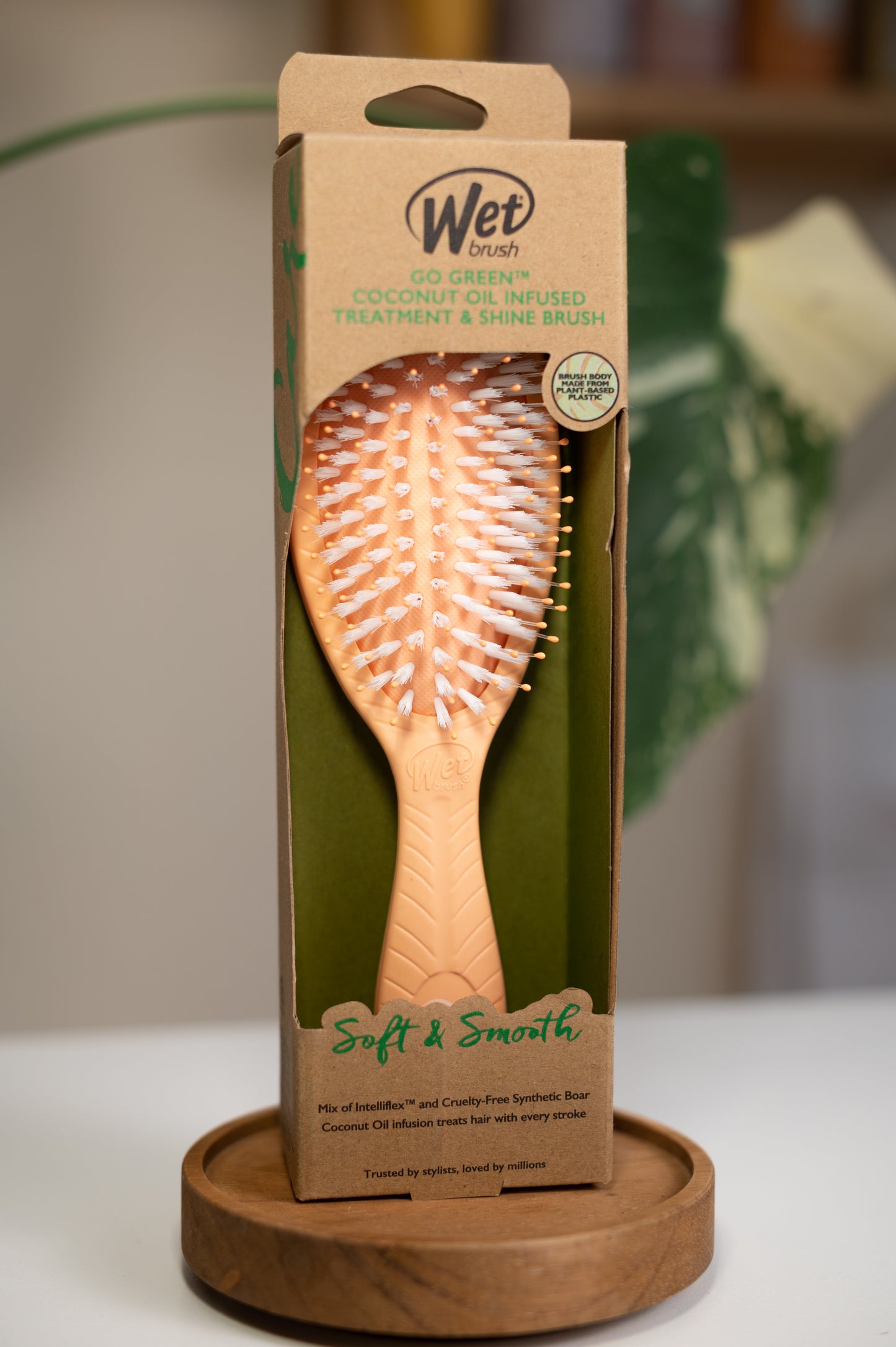 GoGreen Coconut Oil Infused Treatment & Shine Brush